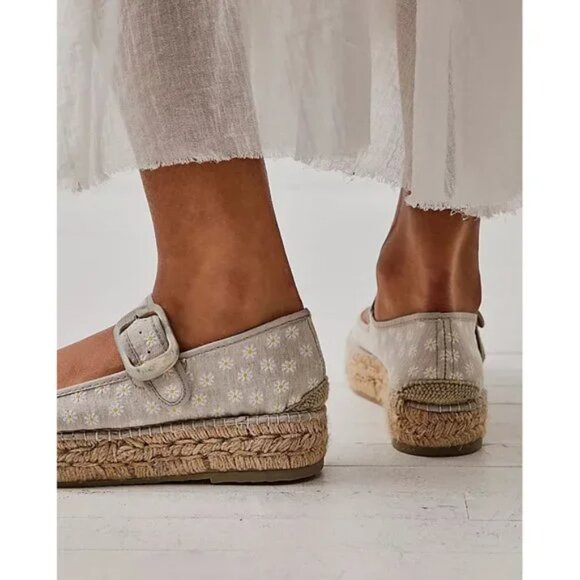 Free People Surfside Daisy Mary Janes NEW Size 40 - Picture 4 of 16
